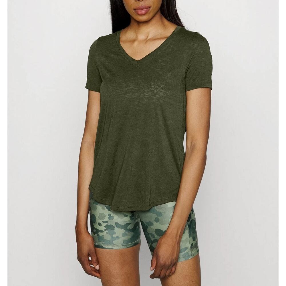 Athleta Breezy Scoop V-Neck Tee Shirt Aspen Olive Green Size XS Soft Knit Modal